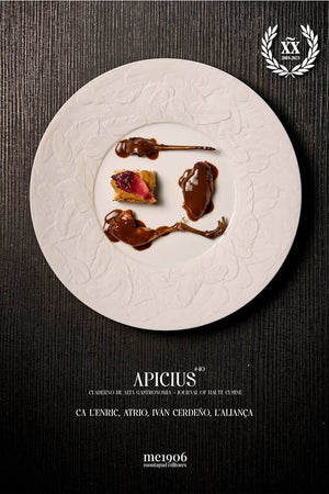 Magazine Cover: Apicius 40