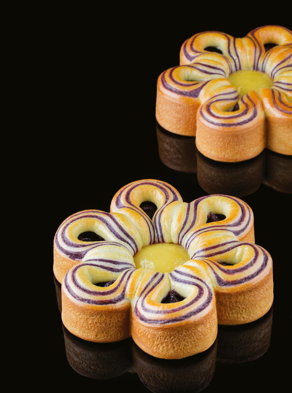 Buy Le Grand Livre De La Viennoiserie – Kitchen Arts & Letters