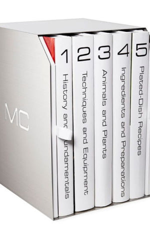 Book Cover: Modernist Cuisine (7th edition)