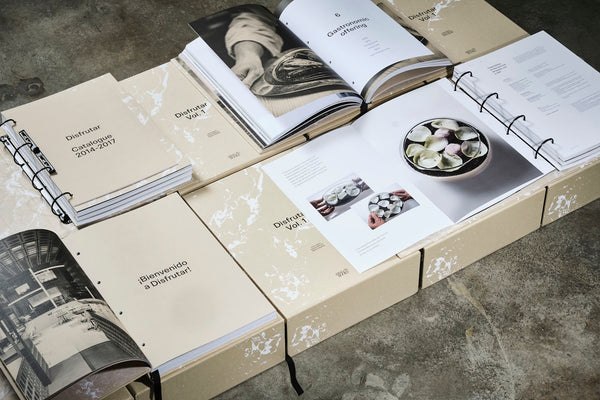 Disfrutar Volume 3 in Spanish