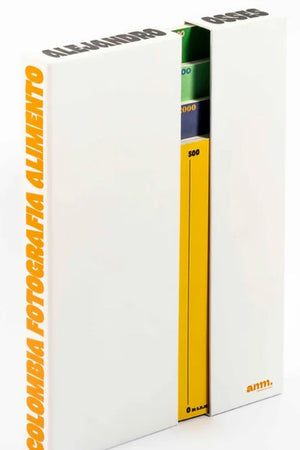 Books in slipcase: De Cero a Quatro Mil Ochocientos