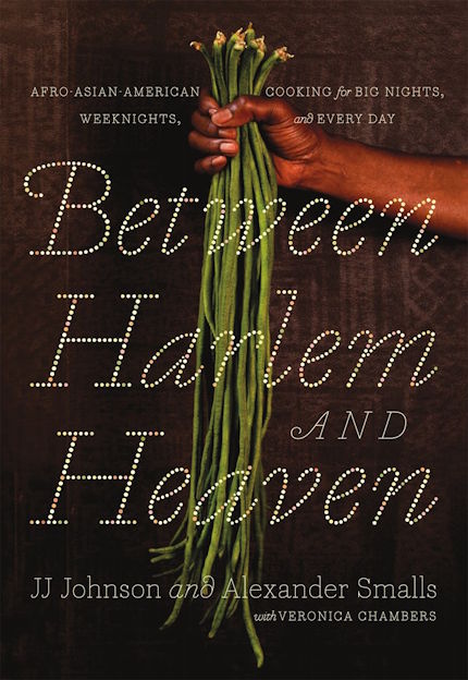 Book cover of Between Harlem and Heaven