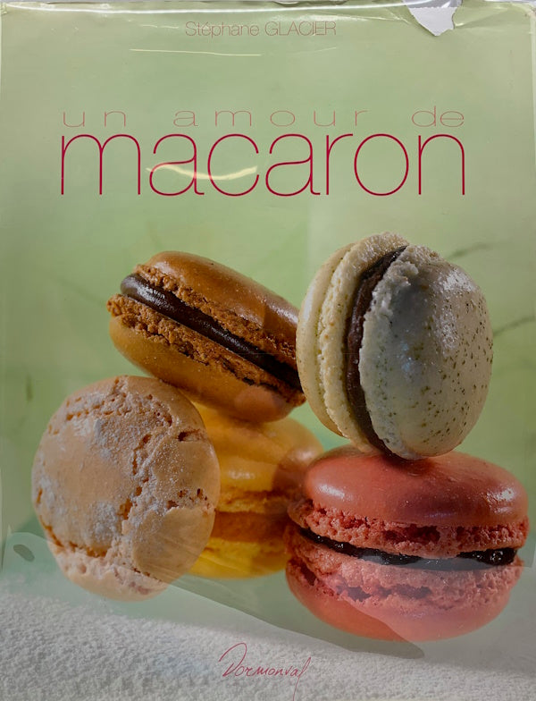 Book cover: Un Amour de Macaron