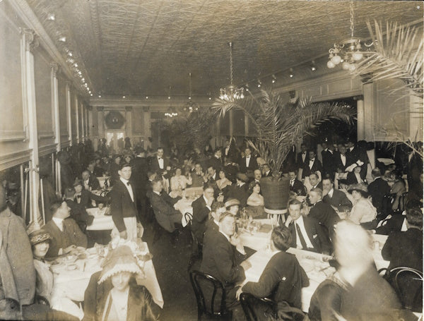 Photo: Jack's Manhattan Oyster and Chop House (interior)