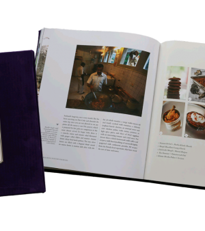 Book Cover: Dining With the Maharajas: A Thousand Years of Culinary Tradition