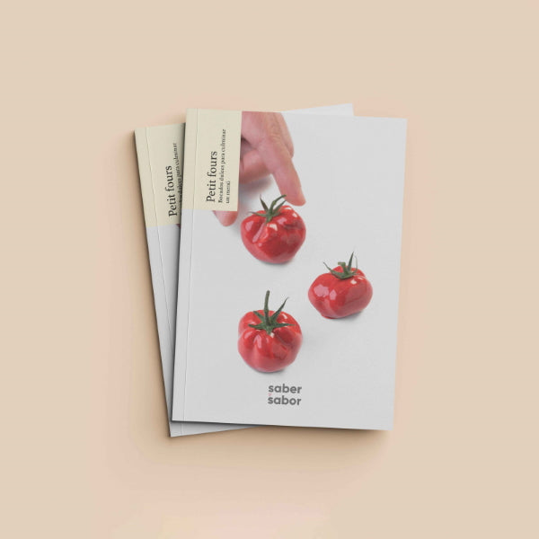 Book Cover: Petit Fours: Bocados dulces para culminar un menú